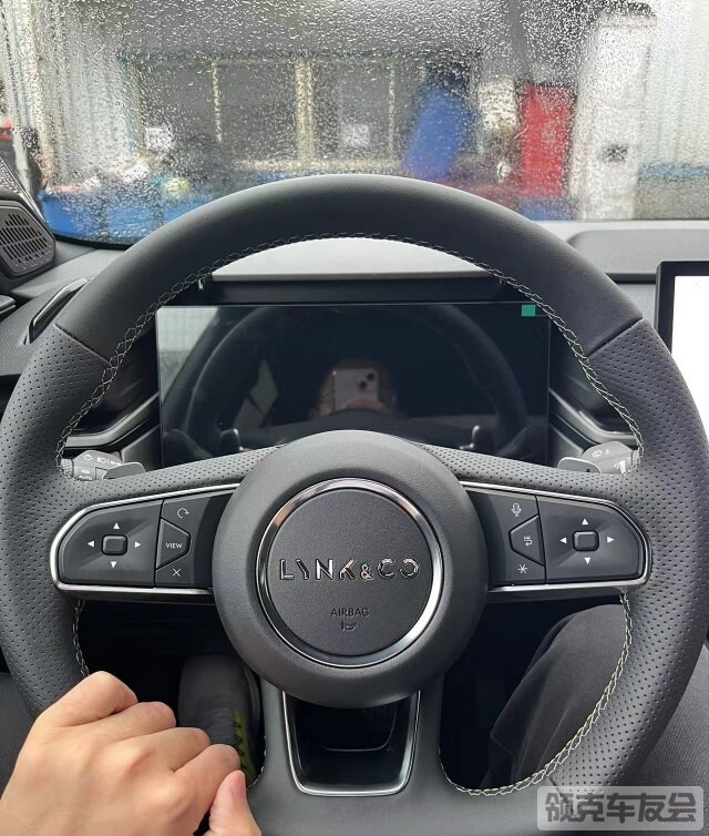 3.jpeg