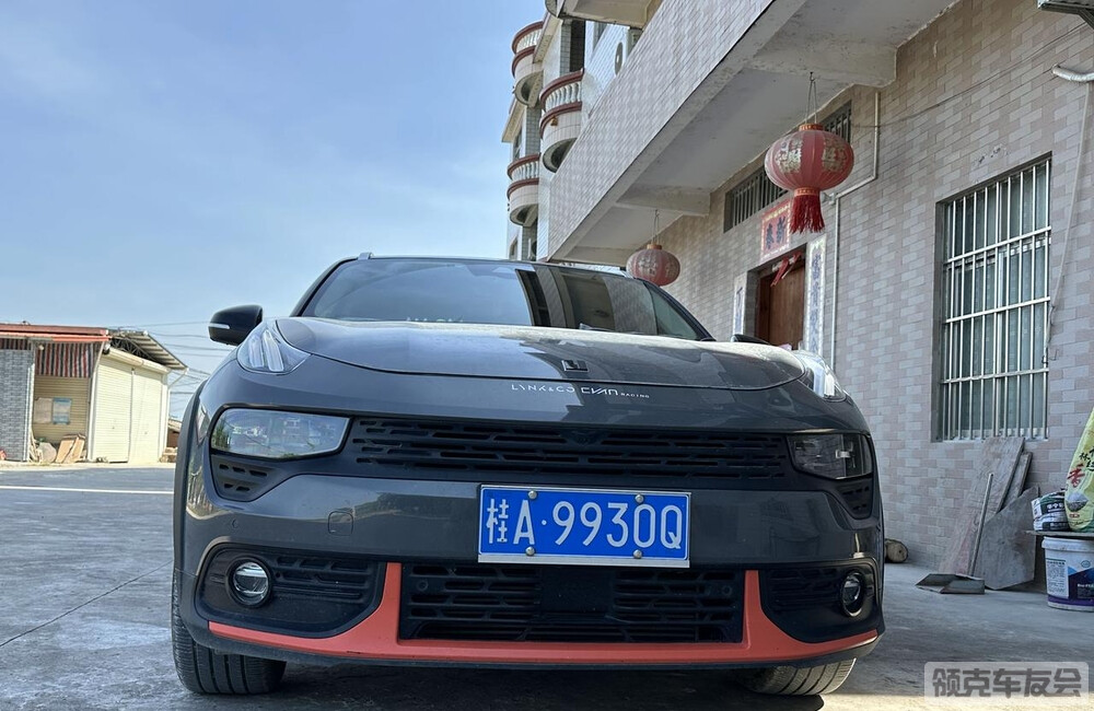 出一台19年的02耀pro，自己开的，不到六万公里，保养的很好。支持carplay
