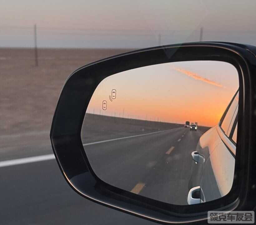 4.jpeg